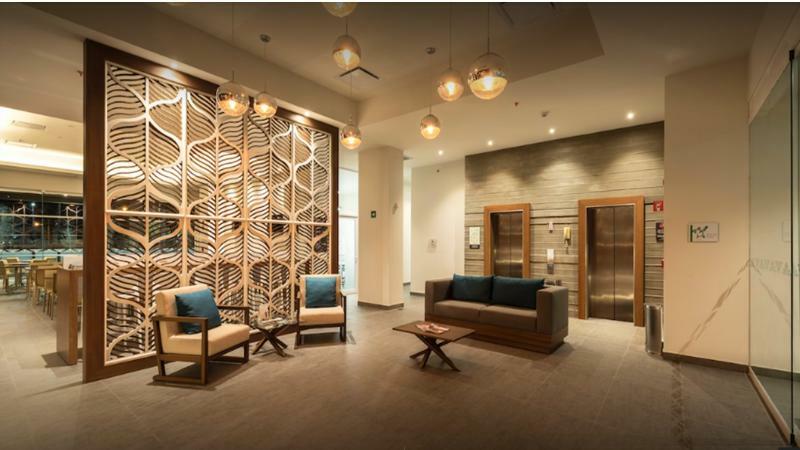 Microtel Inn & Suites By Wyndham Irapuato Eksteriør bilde